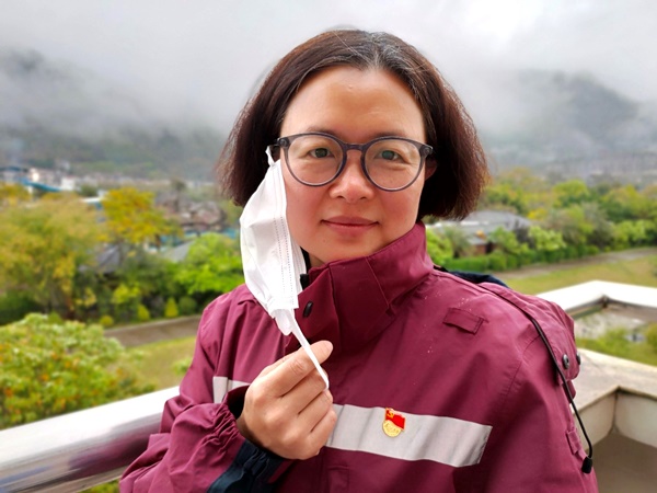 092李红