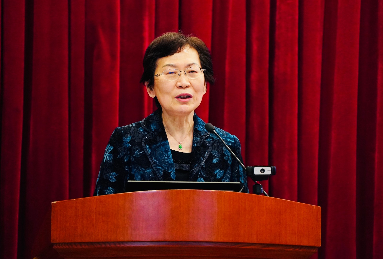 姜安丽教授.jpg 姜安丽教授.jpg